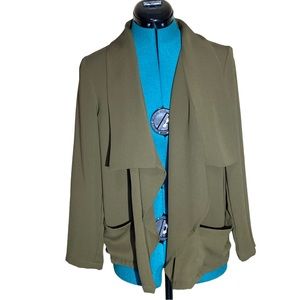 H&M Green Fly-Away Blazer